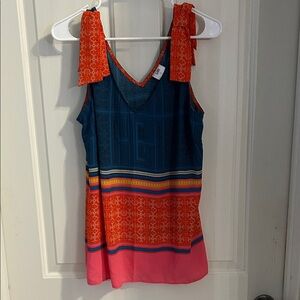 Cabi size large printed sleeveless top